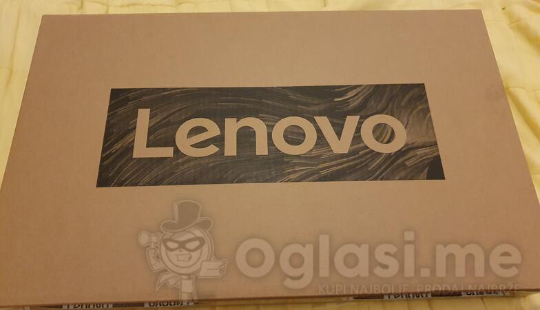 Lenovo 81we - 15.6" Intel i5 8GB GB