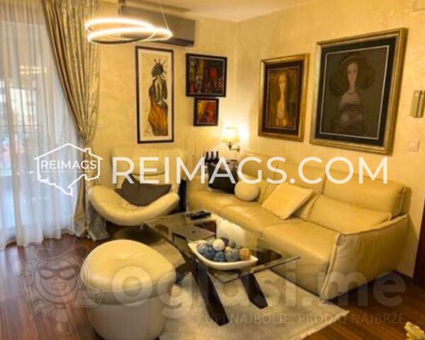 Dvosoban stan 76m2 - Bar - Centar grada