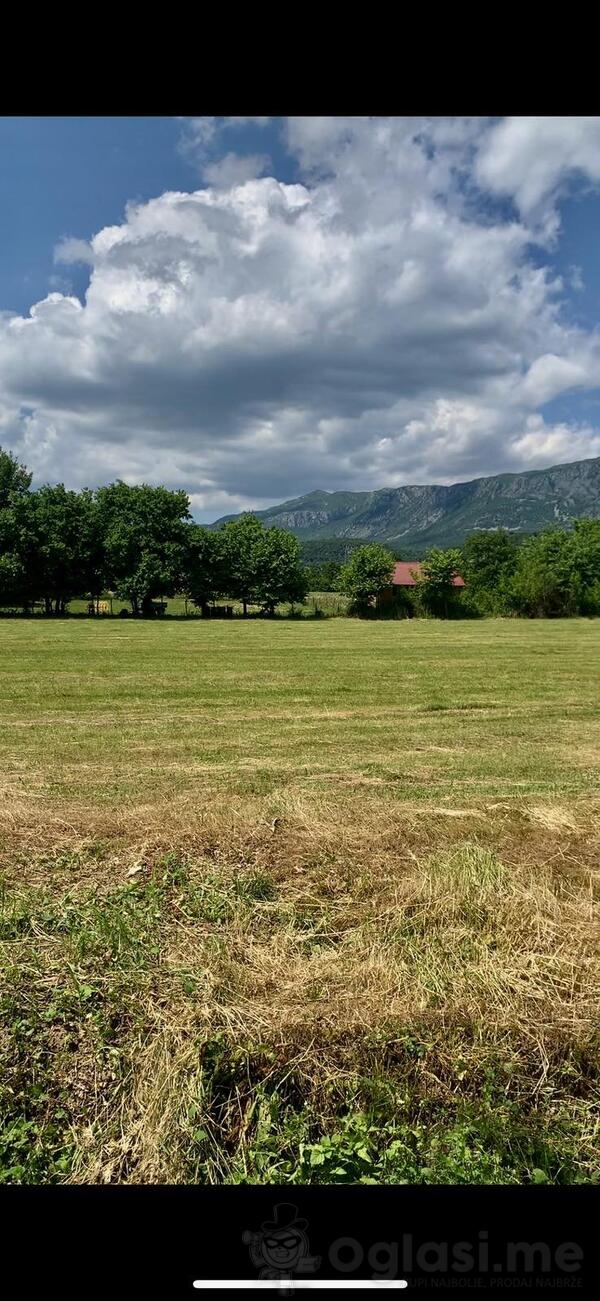 Poljoprivredno zemljište 4400m2 - Podgorica - Stanjevića Rupa