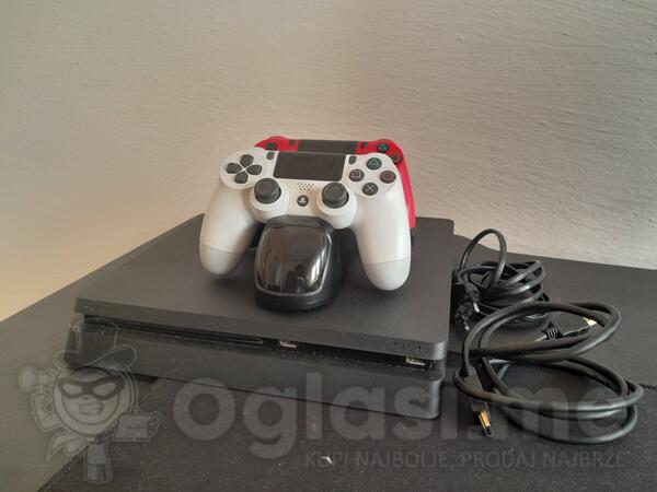 Sony - PlayStation 4