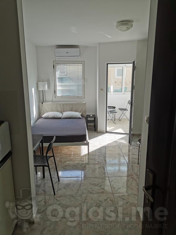 Garsonjera 25m2 - Budva - Slovenska plaža