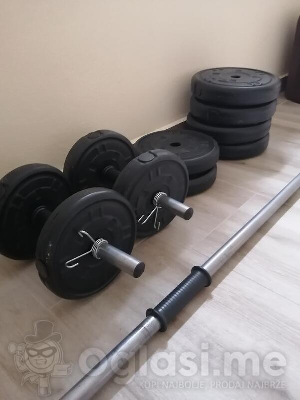 Prodajem tegove 50 kg+bucice+sipka
