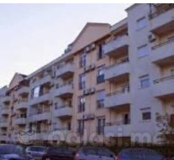 Jednosoban stan 45m2 - Podgorica - Vezirov most