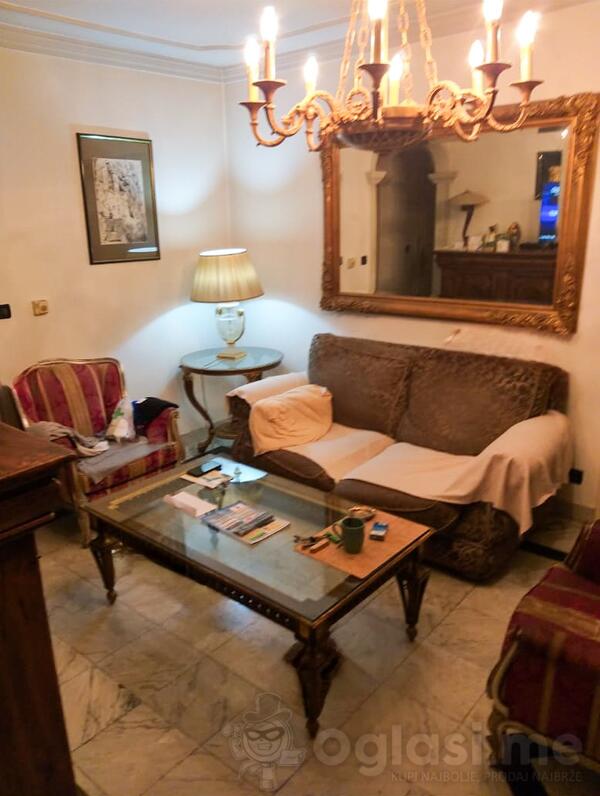 Dvosoban stan 86m2 - Podgorica - Preko Morače