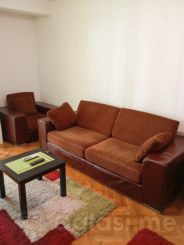 Jednosoban stan 40m2 - Podgorica - Blok 6