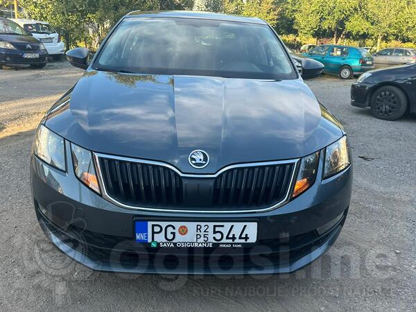 Škoda - Octavia - 1.6