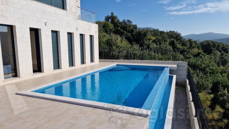 Vila 180m2 - Kotor - Bigova