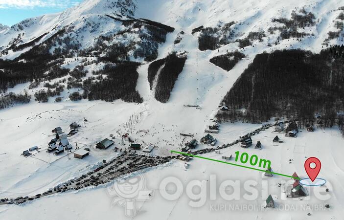 Građevinsko zemljište 267m2 - Žabljak - Motički Gaj