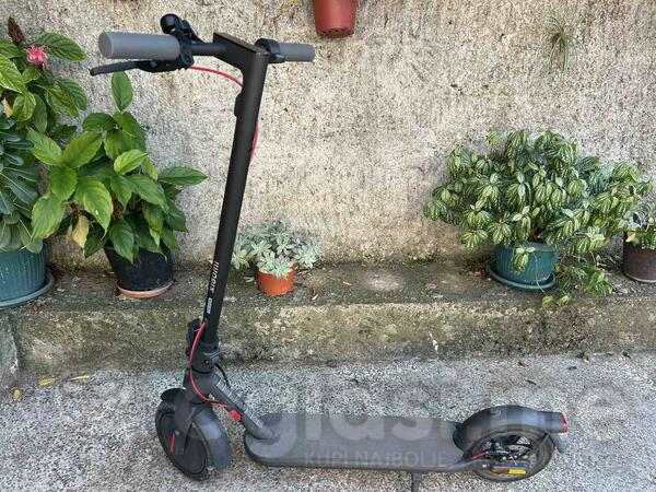 E Prime - Xiaomi elecric scooter 4