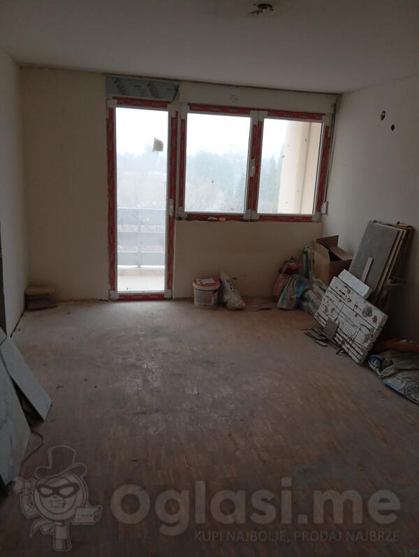 Dvosoban stan 80m2 - Podgorica - Pobrežje