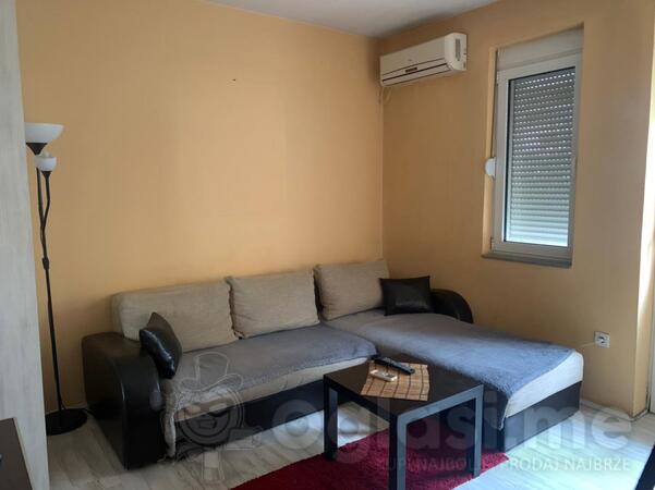 Garsonjera 21m2 - Podgorica - Centar grada