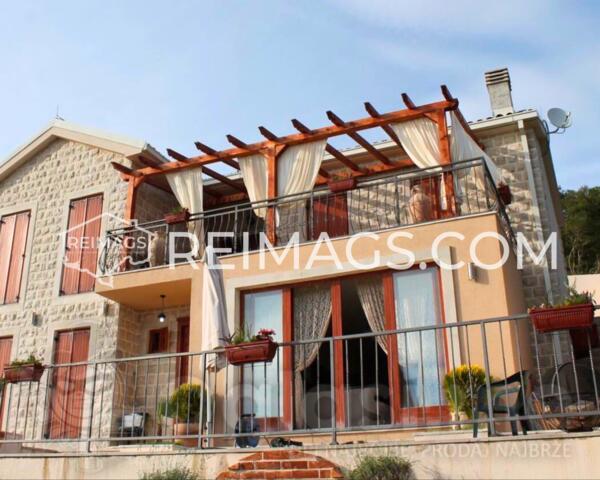 Vila 210m2 - Kotor - > Okolina grada