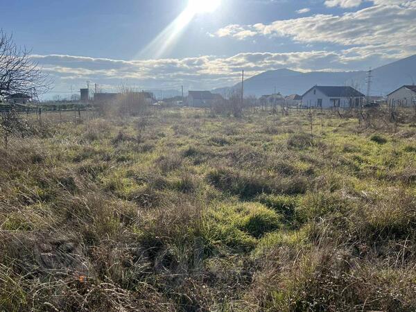 Poljoprivredno zemljište 1500m2 - Podgorica - Donji Kokoti