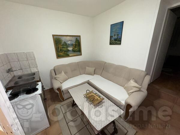 Jednosoban stan 40m2 - Podgorica - Podgorica (uži dio)