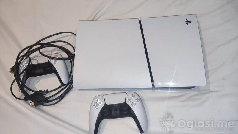 Sony - PlayStation 4