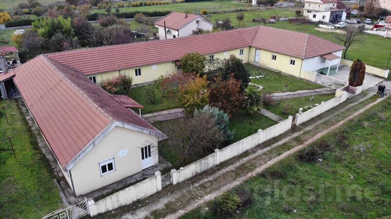 Poslovna zgrada 546m2 - Podgorica - Velje Brdo