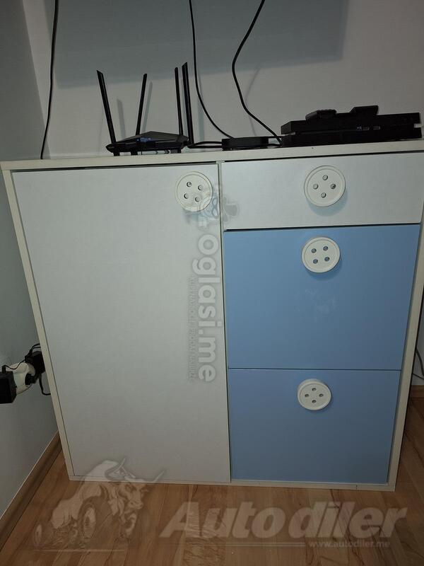 Dječja soba,kauč i komoda-POKLANJAMO!