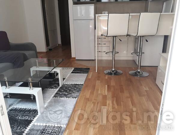 Garsonjera 30m2 - Podgorica - Zagorič