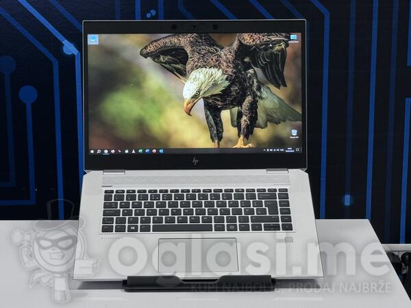 HP HP EliteBook 1050 G1  - 15.6" Intel i7 32GB GB