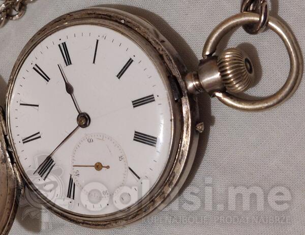 antique srebrni džepni sat sa monogramom * 
