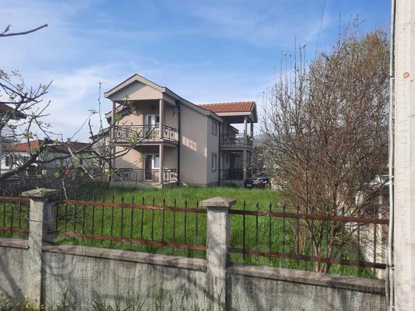 Porodična kuća 177m2 - Danilovgrad - Spuž