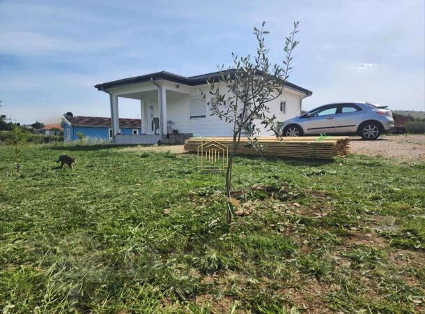 Porodična kuća 59m2 - Podgorica - Rogami