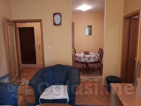 Dvosoban stan 60m2 - Podgorica - Zagorič