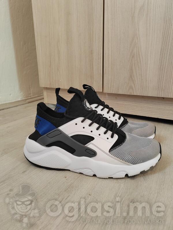 Nike Huarache Original - Broj 42