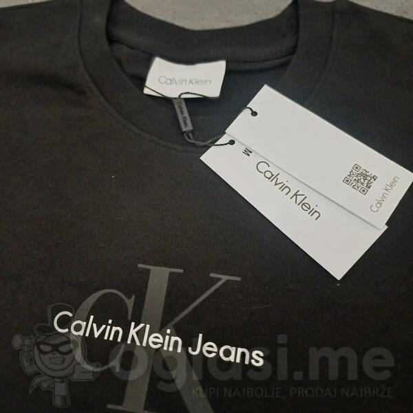 Calvin Klein majica crna 