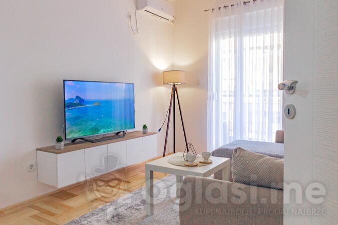 Jednosoban stan 42m2 - Podgorica - Tuški put bulevar Stanka Radonjica