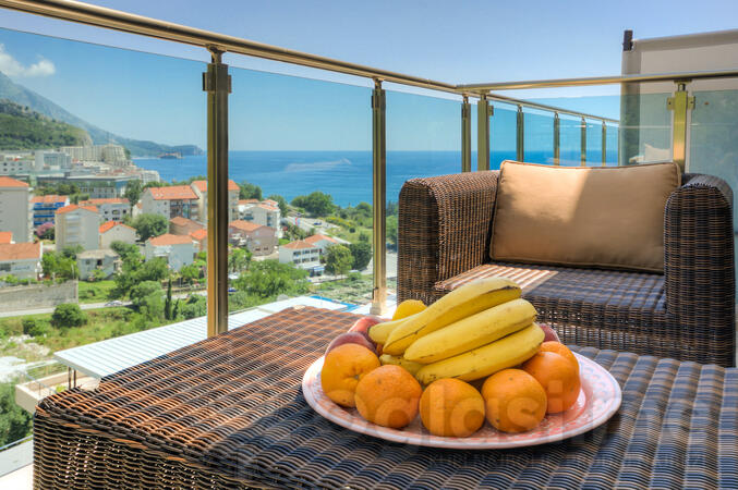 Dvosoban stan 87m2 - Budva - Bečići