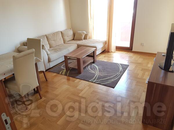 Dvosoban stan 81m2 - Podgorica - Drač