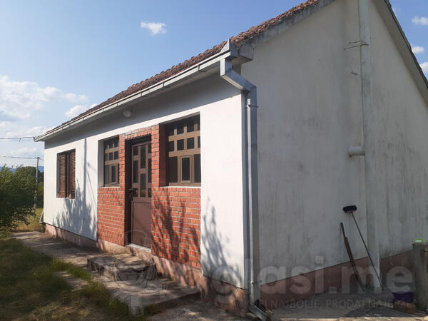 Porodična kuća 60m2 - Danilovgrad - Kujava