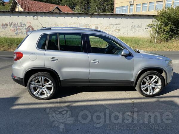 Volkswagen - Tiguan