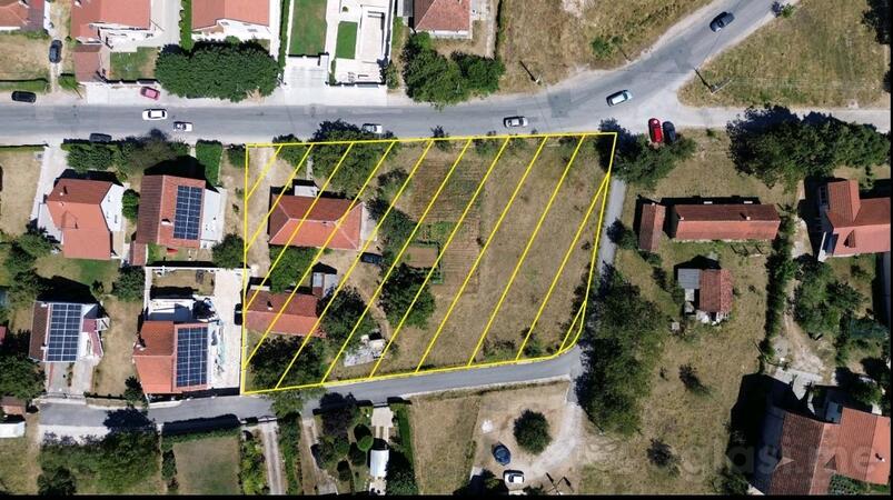 Građevinsko zemljište 2750m2 - Nikšić - > Okolina grada