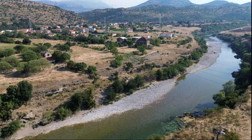 Građevinsko zemljište 19540m2 - Podgorica - Rogami