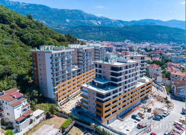 Dvosoban stan 80m2 - Budva - Golubovina