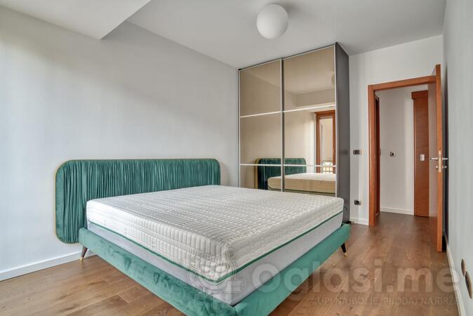 Dvosoban stan 90m2 - Podgorica - Centar grada