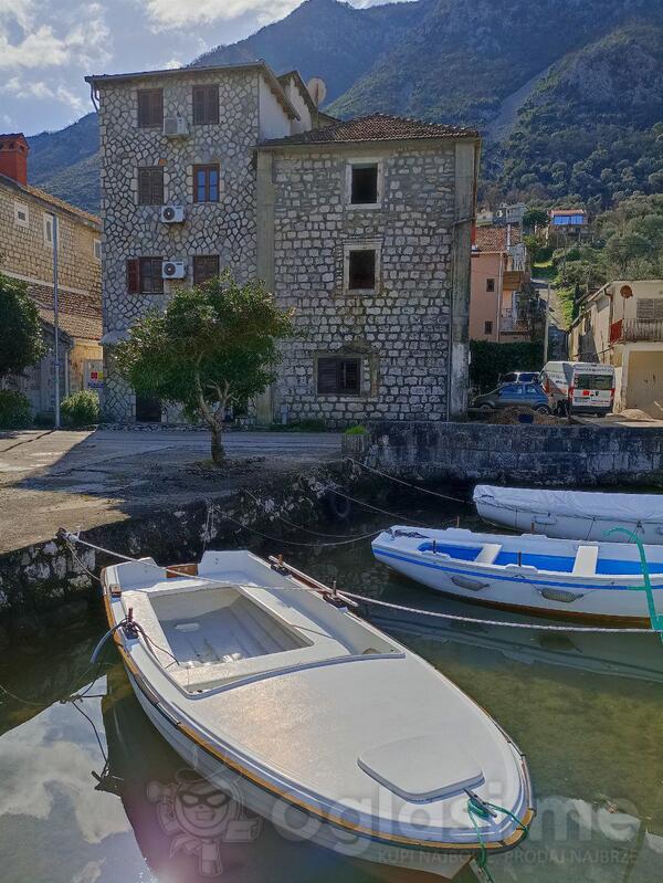 Garsonjera 25m2 - Kotor - Prčanj