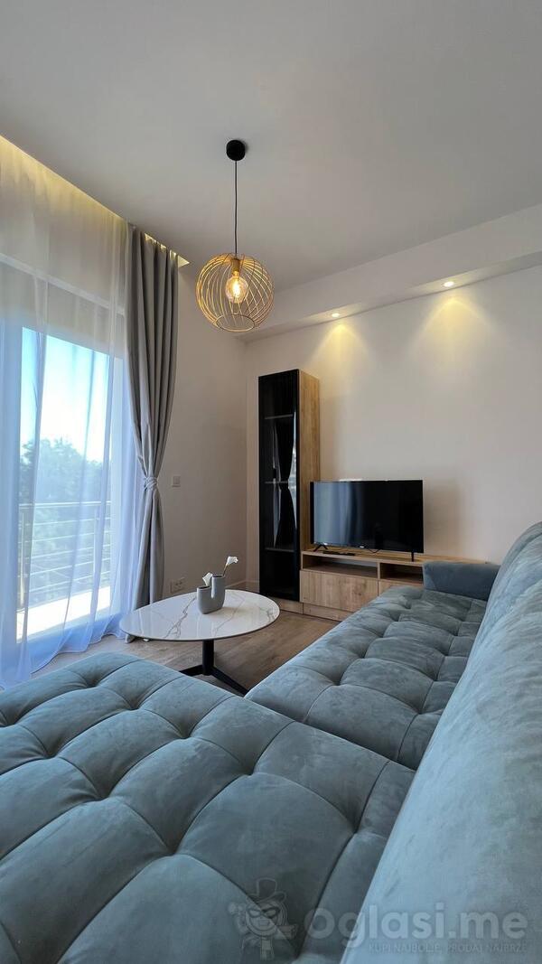 Dvosoban stan 65m2 - Tivat - Seljanovo