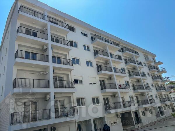 Jednosoban stan 42m2 - Budva - Podkošljun