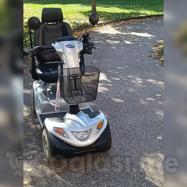 CF Moto - ELEKTRIČNA INVALIDSKA KOLICA INVACARE-COMENT 400XL