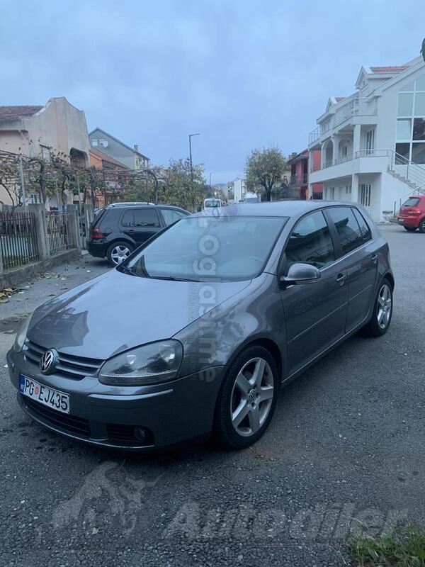 Volkswagen - Golf 5 - 1.9 TDI