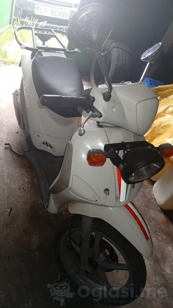 Piaggio - Liberty