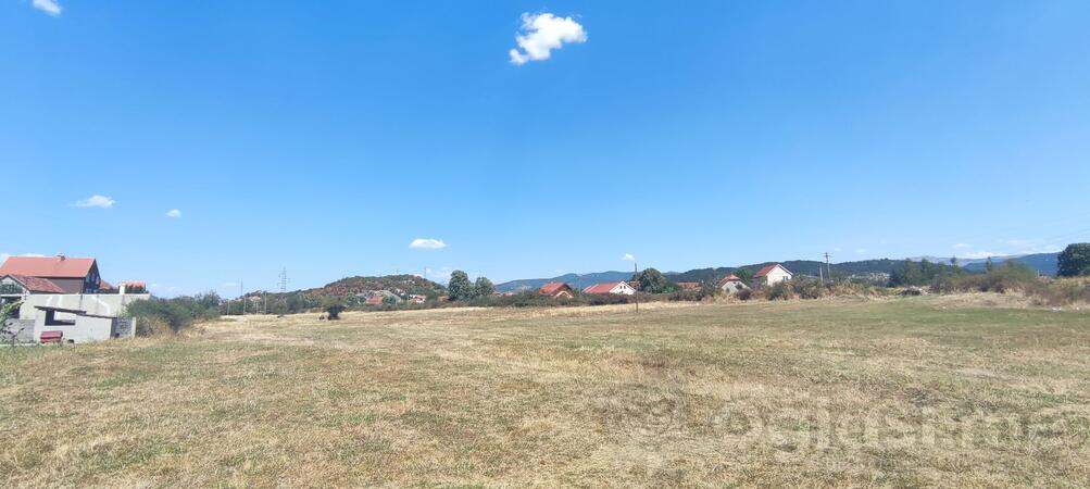 Poljoprivredno zemljište 3450m2 - Nikšić - Straševina