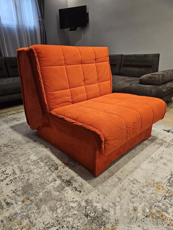 Fotelja Mojca "Dalas"