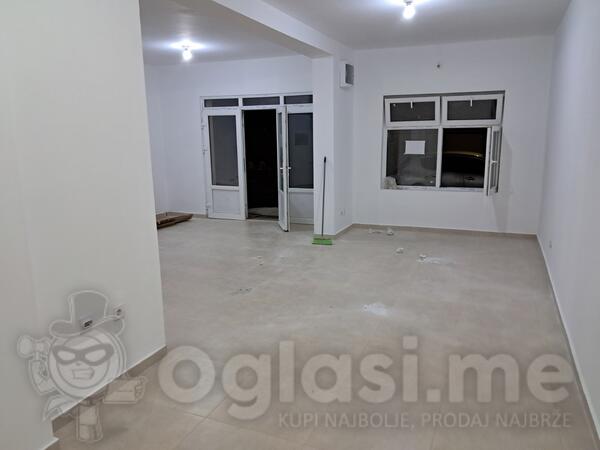 Lokal 52m2 - Cetinje - Cetinje (uži dio)