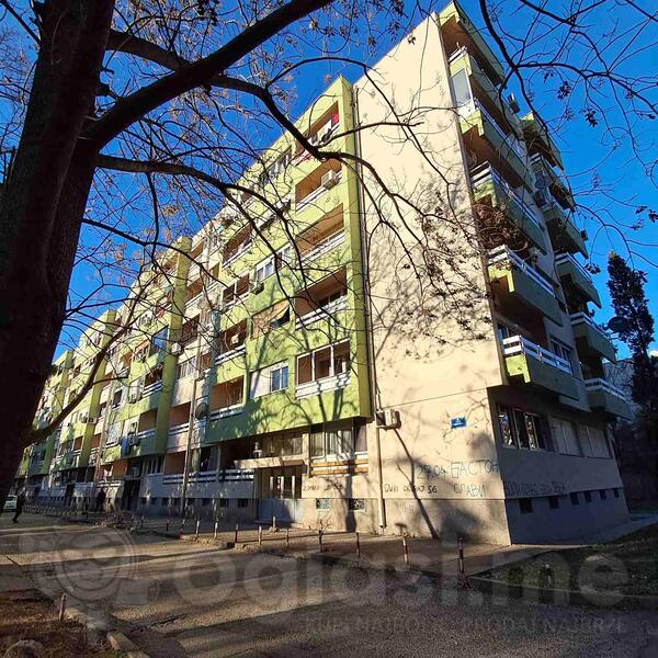 Garsonjera 27m2 - Nikšić - Nikšić (uži dio)