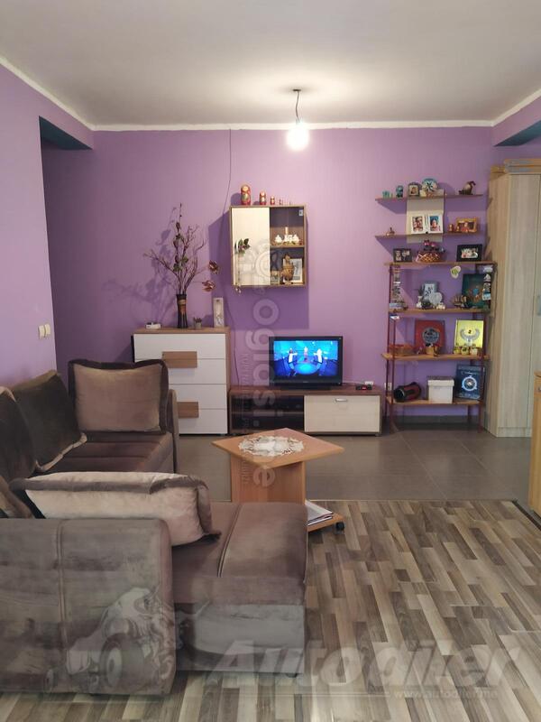 Jednoiposoban stan 51m2 - Bar - Bar (uži dio) Rena