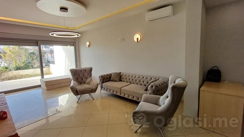 Jednosoban stan 85m2 - Ulcinj - Centar grada